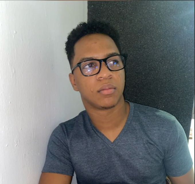 Perfil de Alexander Ortiz